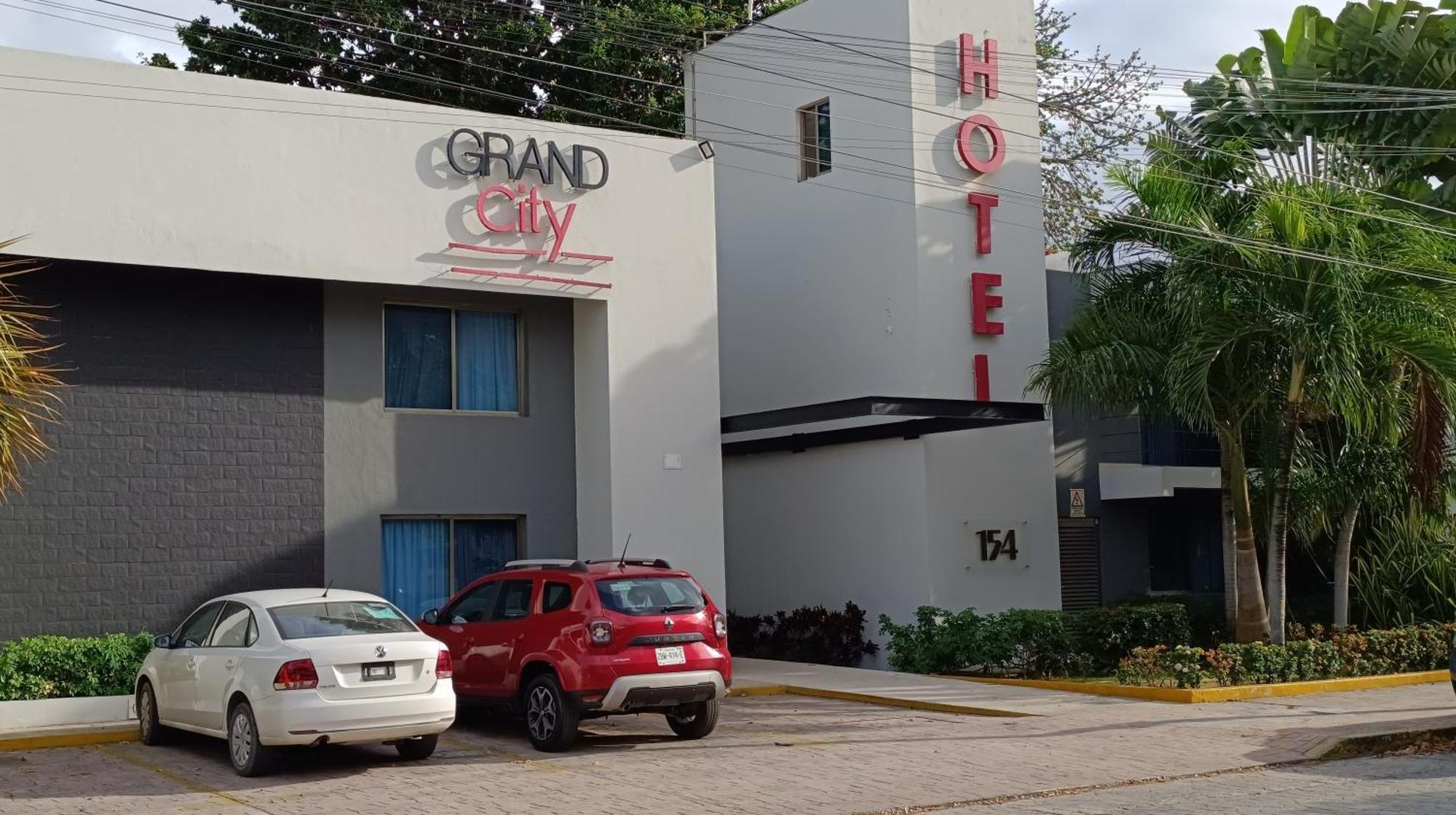 Grand City Hotel Cancún Exterior foto